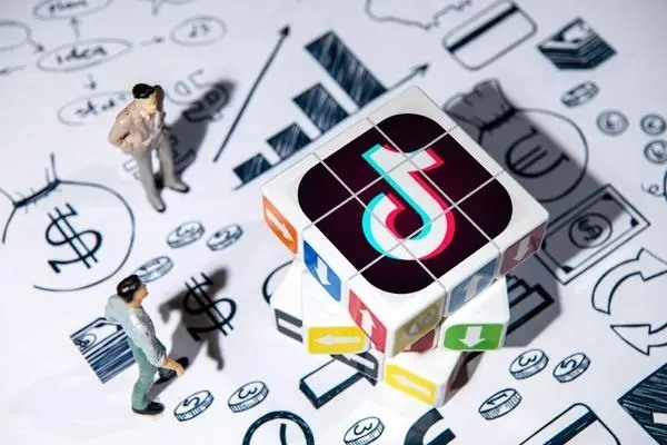 抖音怎样定向推广引流?